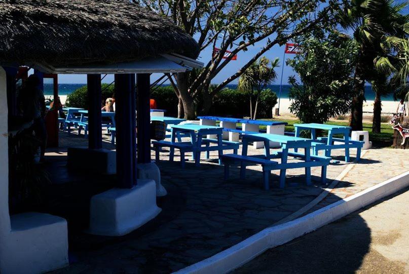 Bungalows Tangana ตาริฟา ภายนอก รูปภาพ